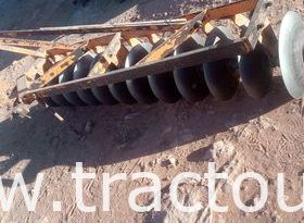 À vendre Tracteur avec matériels Massey Ferguson 440 Xtra complet