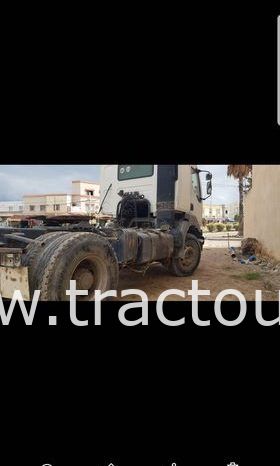 À vendre Tracteur routier Renault Kerax 385 complet