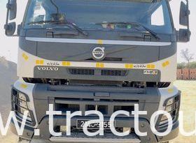 À vendre Tracteur Volvo FMX 400 avec semi remorque benne TP Simatra complet