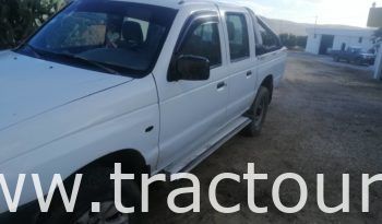 À vendre Camionnette 4 portes avec benne Mazda B2900 complet