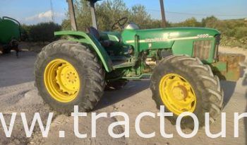 À vendre Tracteur John Deere 5605 (2007) complet