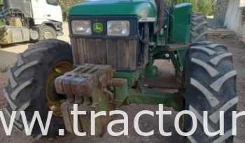 À vendre Tracteur John Deere 5605 (2007) complet