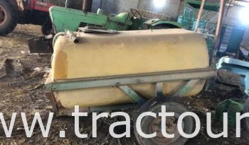 À vendre Pulvérisateur trainé complet