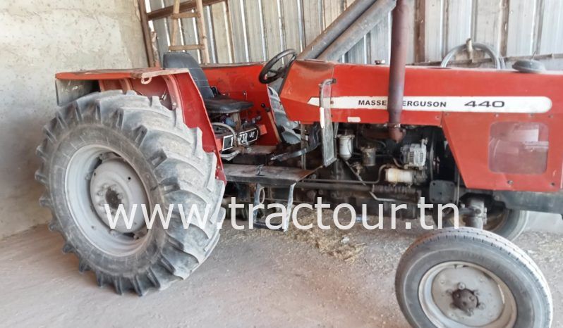 À vendre Tracteur Massey Ferguson 440 complet