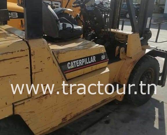 À vendre Chariot élévateur diesel Caterpillar 50 (Capacité max 5t) complet
