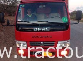 À vendre Camion fourgon Dongfeng CAPTAIN C93 complet