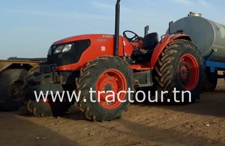 À vendre Tracteur Kubota M8540 (2014) complet