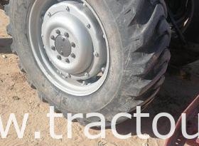 À vendre Tracteur Massey Ferguson 155 sans carte grise complet
