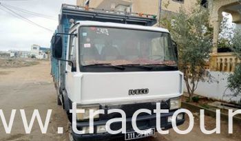 À vendre Camion plateau avec double ridelle Iveco Zeta 65.9 complet