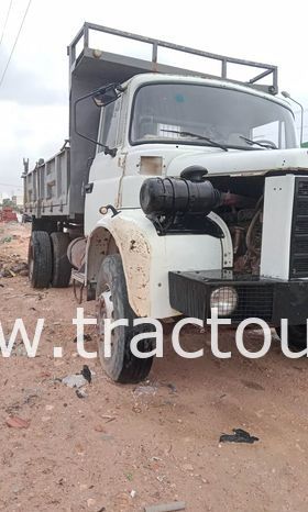 À vendre Camion benne Berliet GLR 160 complet