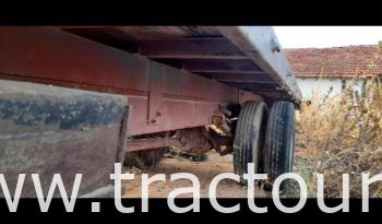 À vendre Camion plateau sans ridelles Fiat Iveco 130 complet