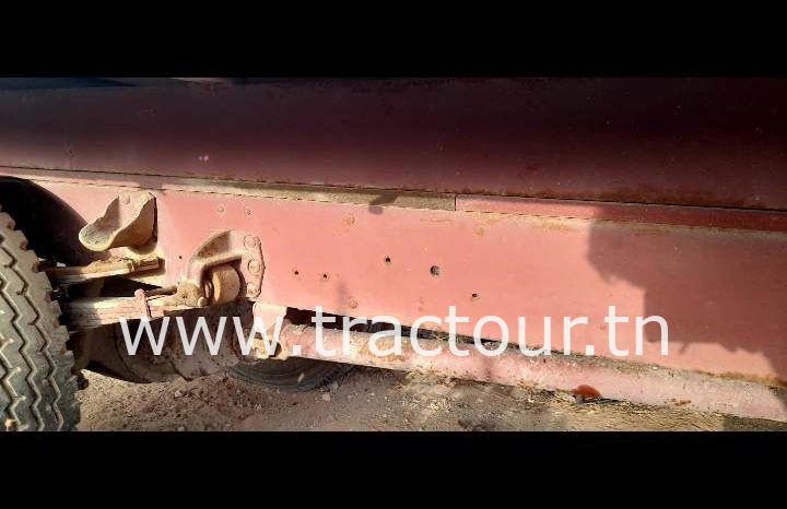 À vendre Camion plateau sans ridelles Fiat Iveco 130 complet