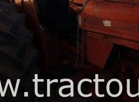 À vendre Tracteur International 674 complet