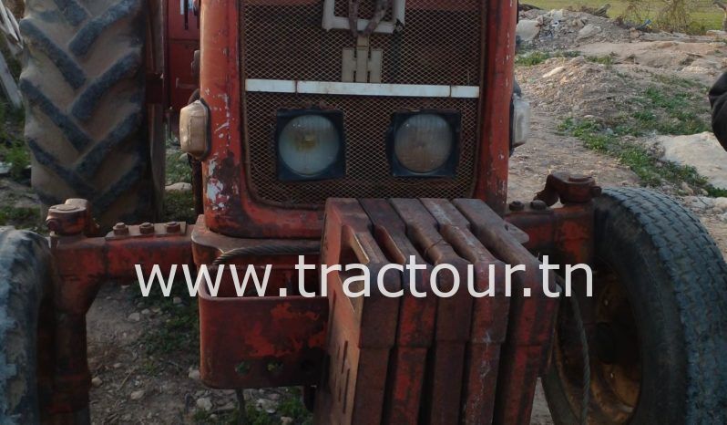 À vendre Tracteur International 674 complet