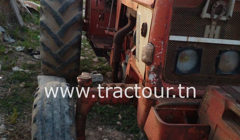 À vendre Tracteur International 674 complet