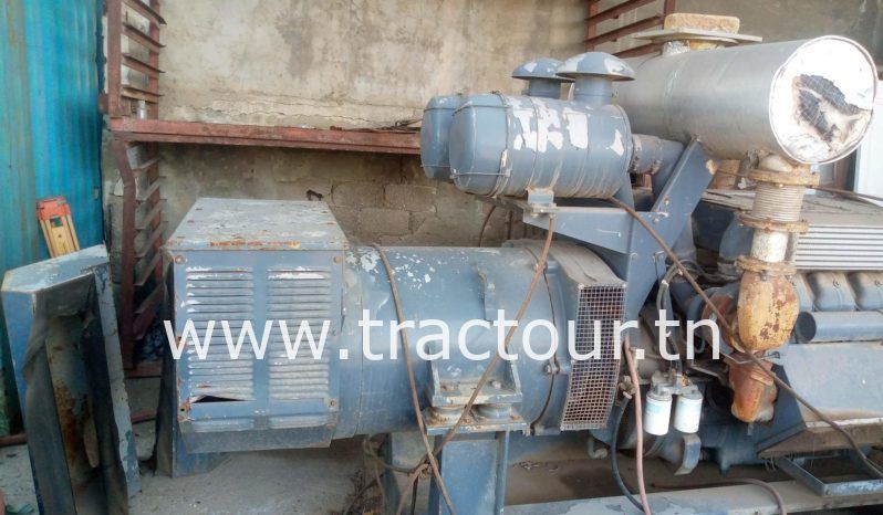 À vendre Groupe électrogène moteur V12 – 12 cylindres – 300 kVA complet