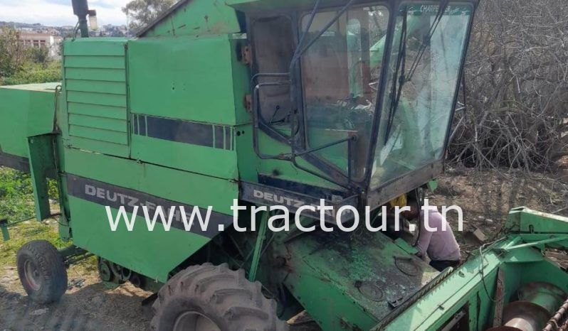 À vendre Moissonneuse batteuse à trémie et vis Deutz M1202 complet