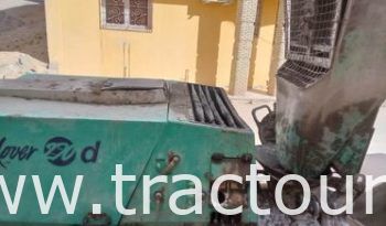 À vendre Pompe à béton 3 cylindres complet