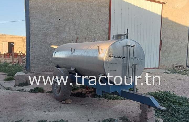 À vendre Semi remorque agricole citerne 5000 Litres avec carte grise complet