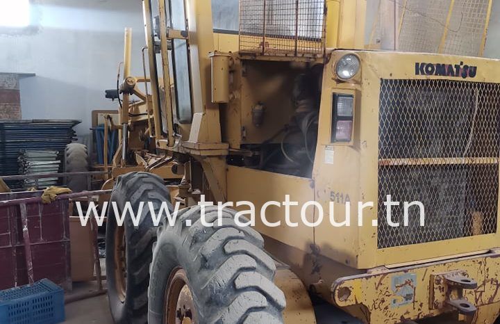 À vendre Niveleuse – Grader Komatsu complet