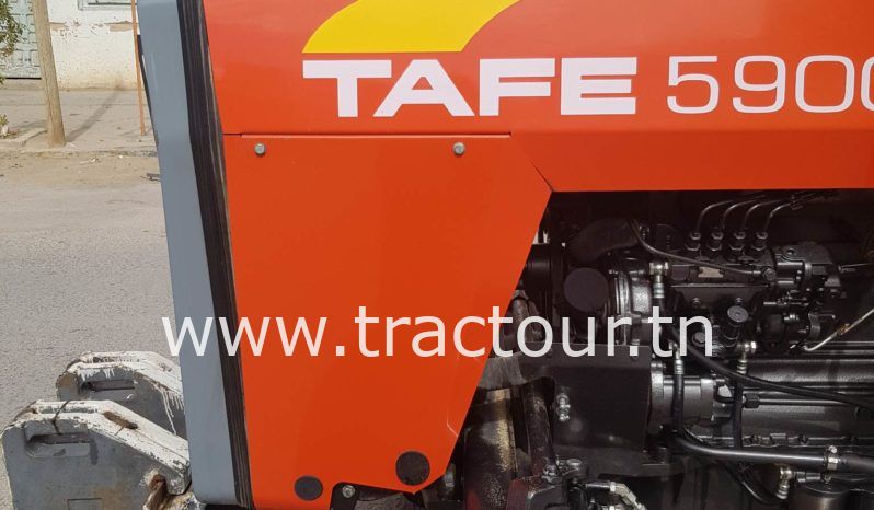 À vendre Tracteur Tafe 5900 DI (2020) complet