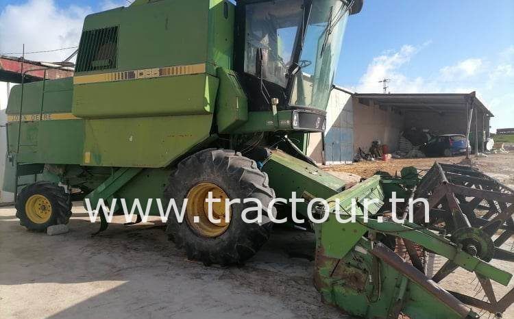 À vendre Moissonneuse batteuse à trémie et vis John Deere 1065 complet