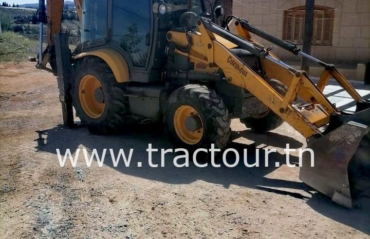 À vendre Tractopelle Cukurova 885 (2010) complet