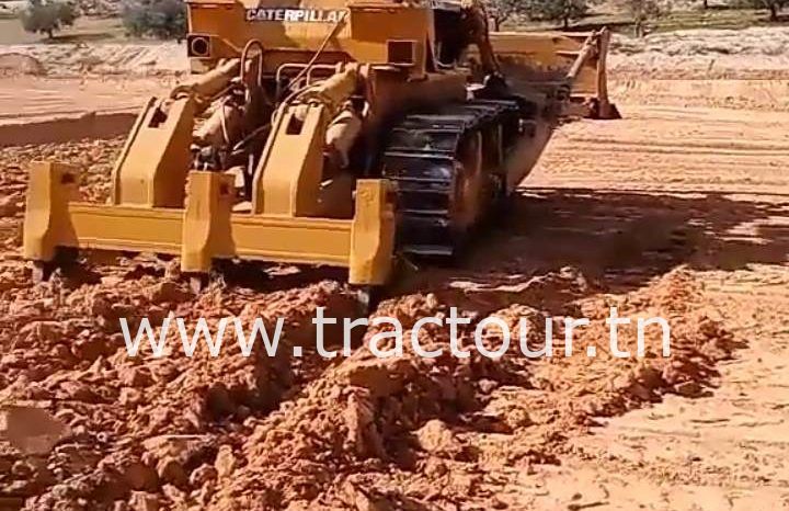 À louer Bulldozers Caterpillar D8 complet