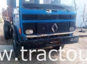 À vendre Camion benne Renault Midliner M160 complet