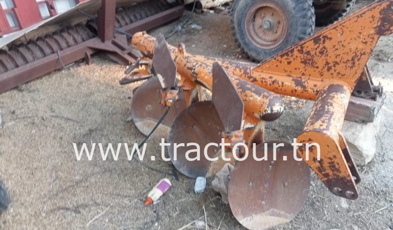 À vendre Charrue à 3 disques MIG-Huard – 66 cm complet