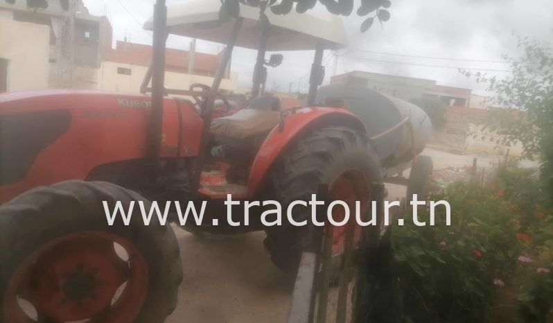 À vendre Tracteur Kubota M8540 et citerne 5000 litres avec carte grise (2010) complet