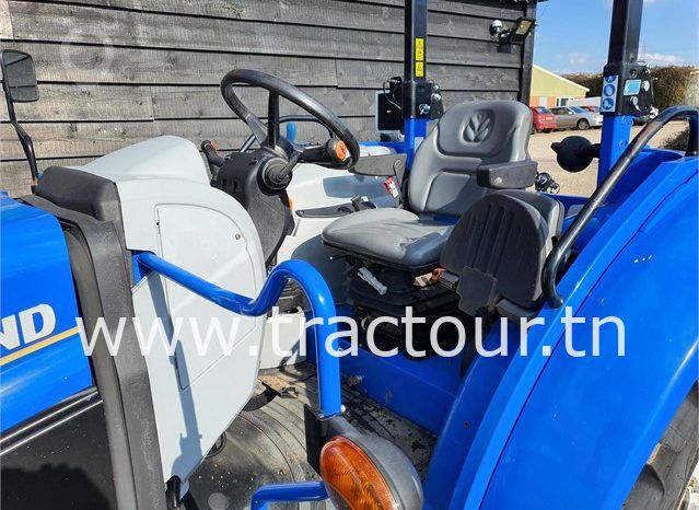 À vendre Tracteur New Holland TD70 complet