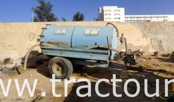 À vendre Semi remorque citerne vide fosse 5000 litres complet