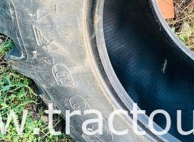 À vendre 2 Pneus agricoles 18.4-30 complet