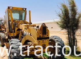 À vendre Niveleuse – Grader Champion 710A Série 3 complet