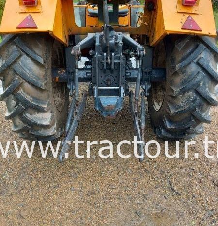 À vendre Tracteur Renault Ceres 330 complet