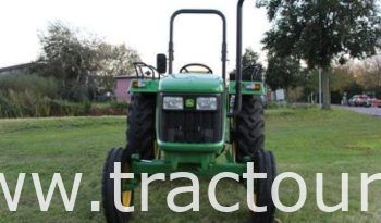 À vendre Tracteur John Deere 5200 complet