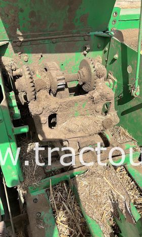 À vendre Presse à paille – Brissa John Deere 342 A complet