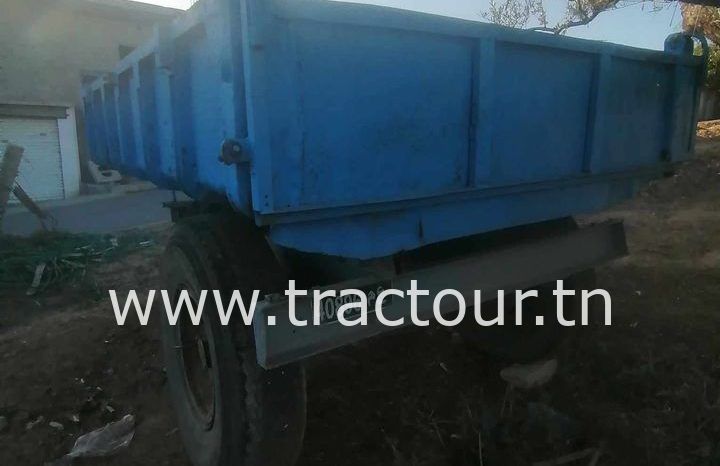 À vendre Semi remorque agricole benne standard  5 tonnes avec carte grise complet