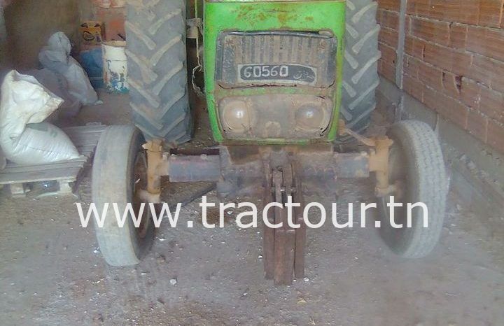 À vendre Tracteur Deutz M 70 07 avec pulvérisateur et remorque plateau complet