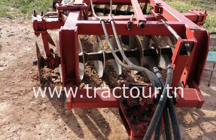 À vendre Tracteur Case IH 4230 avec cover crop Razol 10-20 complet