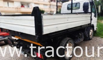 À vendre Camionnette 2 portes avec benne Isuzu NKR (2010) complet