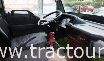 À vendre Camionnette 2 portes avec benne Isuzu NKR (2010) complet