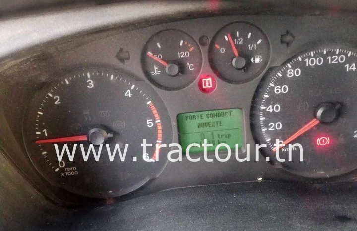 À vendre Utilitaire avec benne Ford Transit (2012) complet