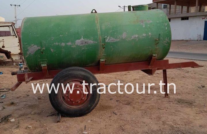 À vendre Semi remorque agricole citerne 5000 Litres avec carte grise complet
