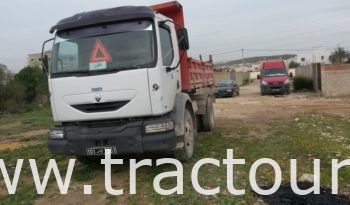 À vendre Camion benne Renault Midlum 210 complet