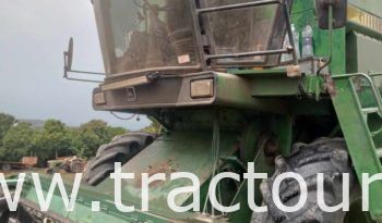 À vendre Moissonneuse batteuse à trémie et vis John Deere 1075 complet