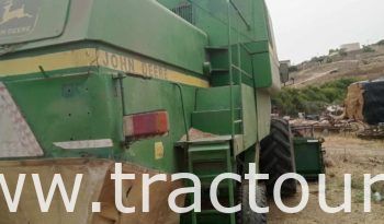 À vendre Moissonneuse batteuse à trémie et vis John Deere 1075 complet