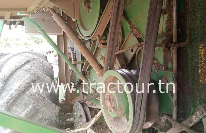 À vendre Moissonneuse batteuse à trémie et vis John Deere 1075 complet