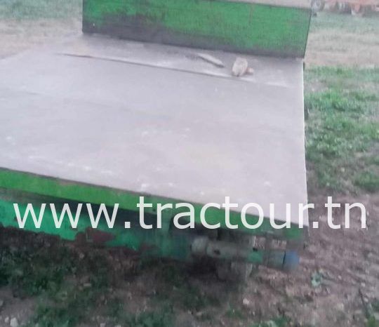 À vendre Semi remorque agricole Porte char – plateau complet